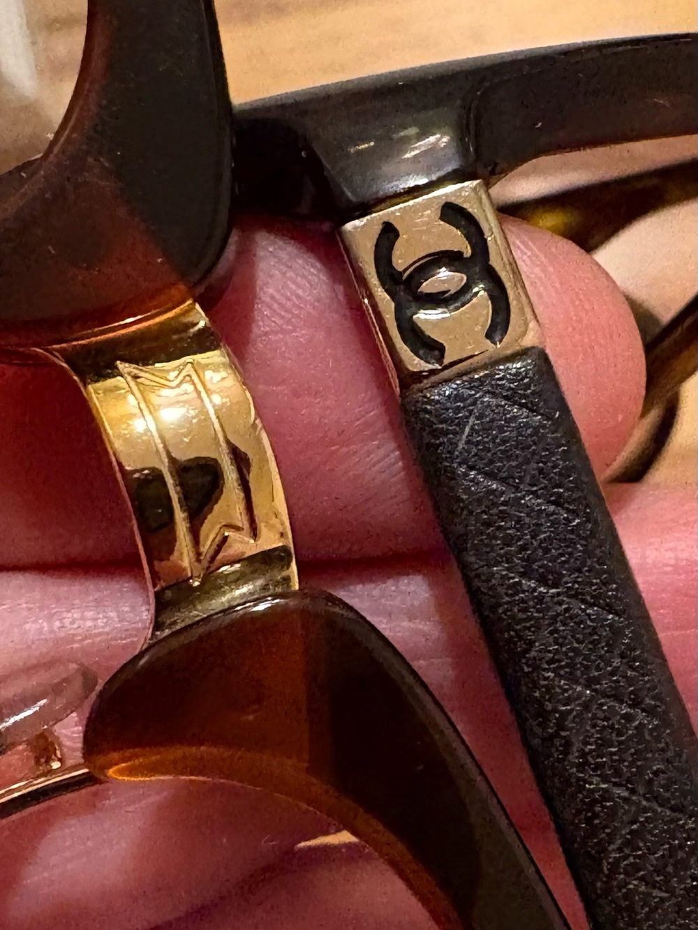 Vintage CHANEL Glossy Brown Gradient Oversized Round Sunglasses. - Picture 9 of 9